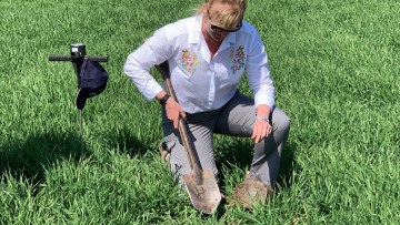 Jenni Dungait, Soil Health Expert